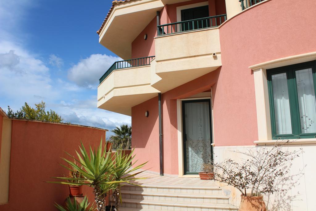 Villa Orchidea Luxury B&B Ispica Buitenkant foto